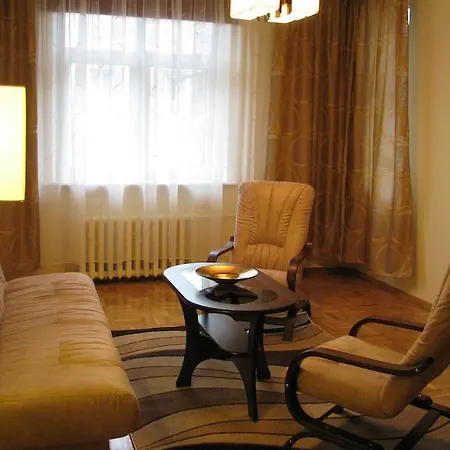 דירה Old Town Apartment